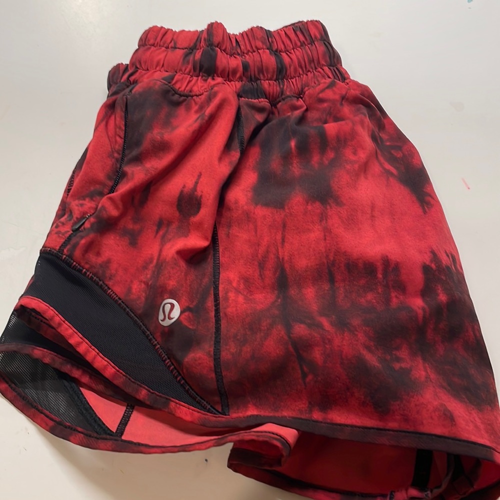 Hotty hot shorts 2.5”